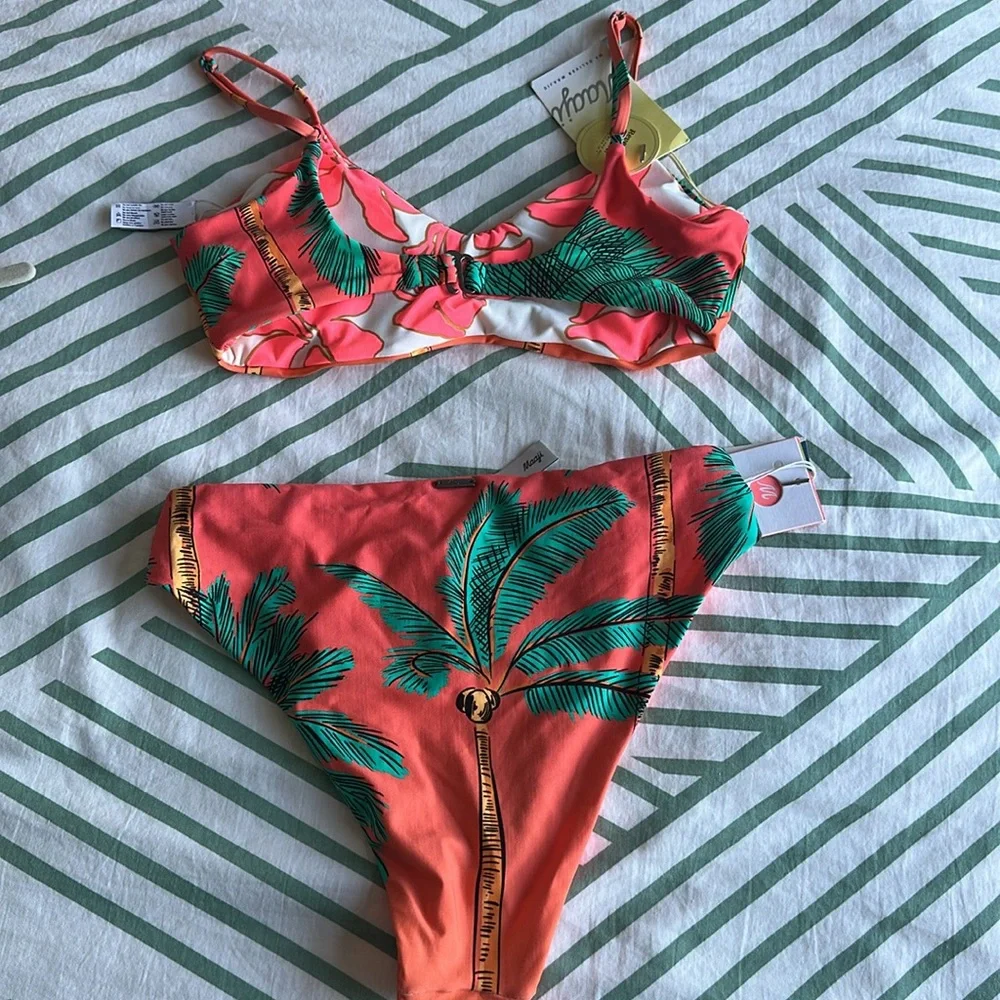 MAAJI 2pc reversible Tropical Bikini Set sz medium NWT’s - Picture 5 of 9